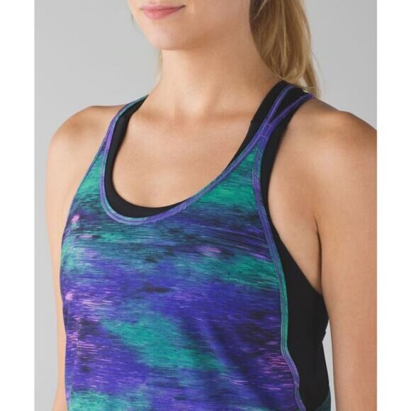 Lululemon Real Quick Swift Ultra Light Singlet In Rio Nights Multi Size 2 - Picture 3 of 6